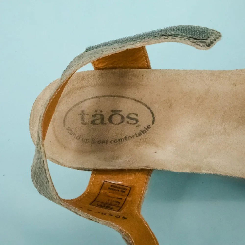 Taos 41 Size 10-10.5 Brown Festival Snake Print Leather Strappy Comfort Sandals
